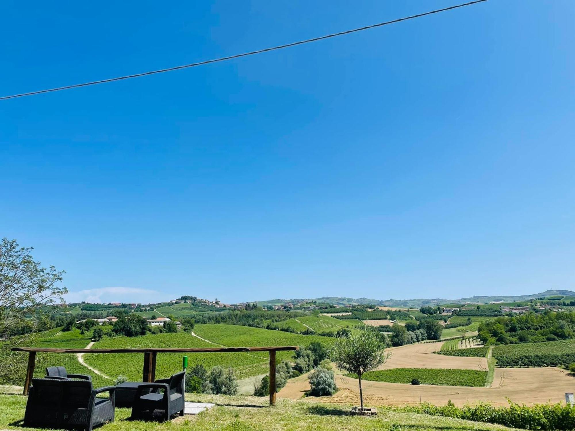 Locazione Turistica Cascina Pela Castagnole delle Lanze Exterior foto